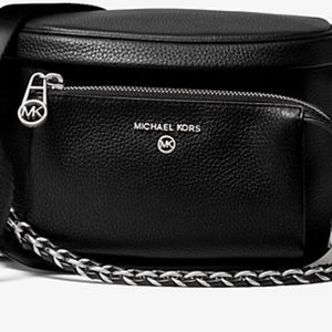 Michael Kors Slater sling pack